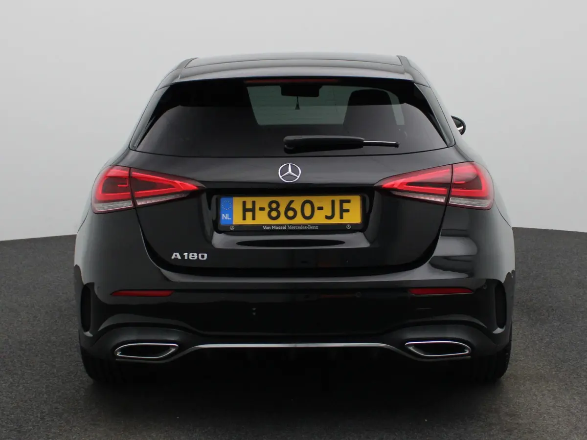 180 Business Solution AMG | Wordt Verwacht | Apple Carplay / Android Auto | Achteruitrijcamera | Parkeersensoren | Stoelverwarming |