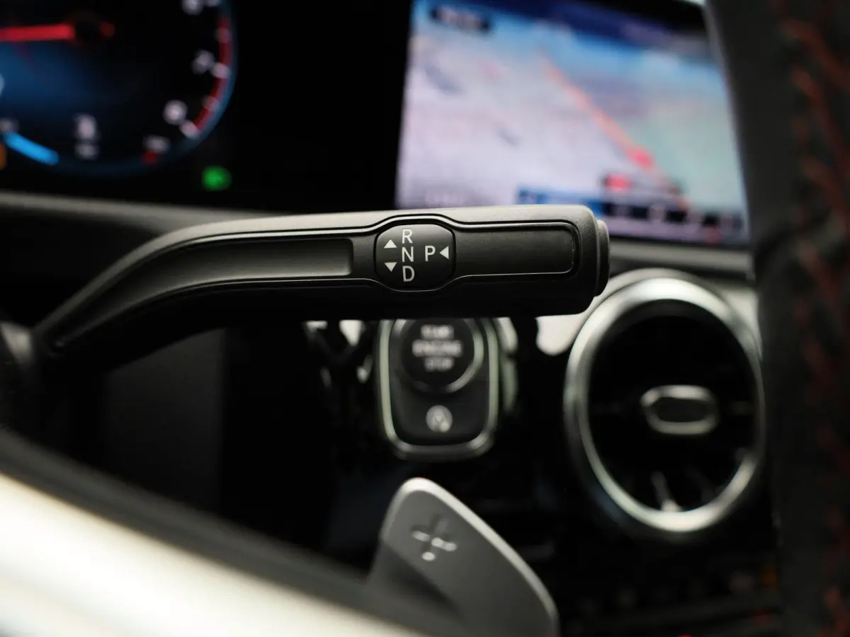 180 Business Solution AMG | Wordt Verwacht | Apple Carplay / Android Auto | Achteruitrijcamera | Parkeersensoren | Stoelverwarming |