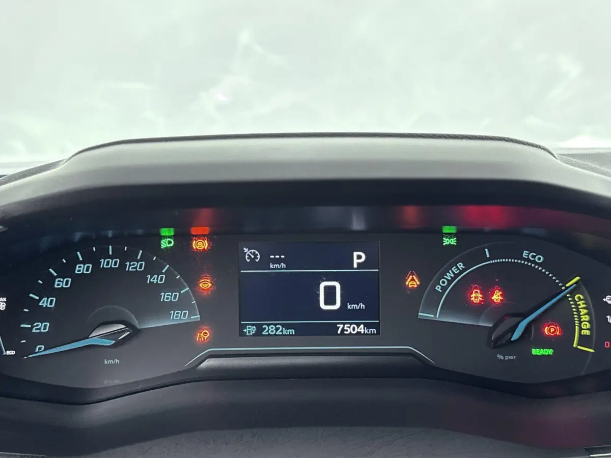 EV Business 54 kWh Camera | Navigatie| Apple Carplay| Android Auto