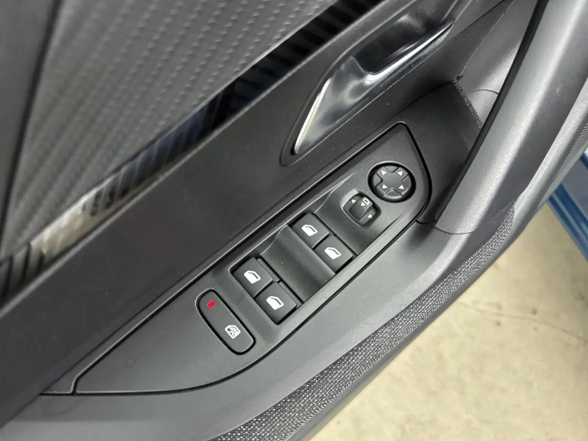 EV Business 54 kWh Camera | Navigatie| Apple Carplay| Android Auto