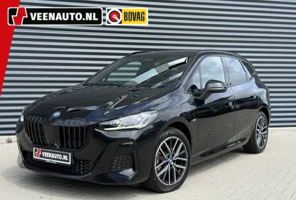 225e xDrive M-Sport Shadow
