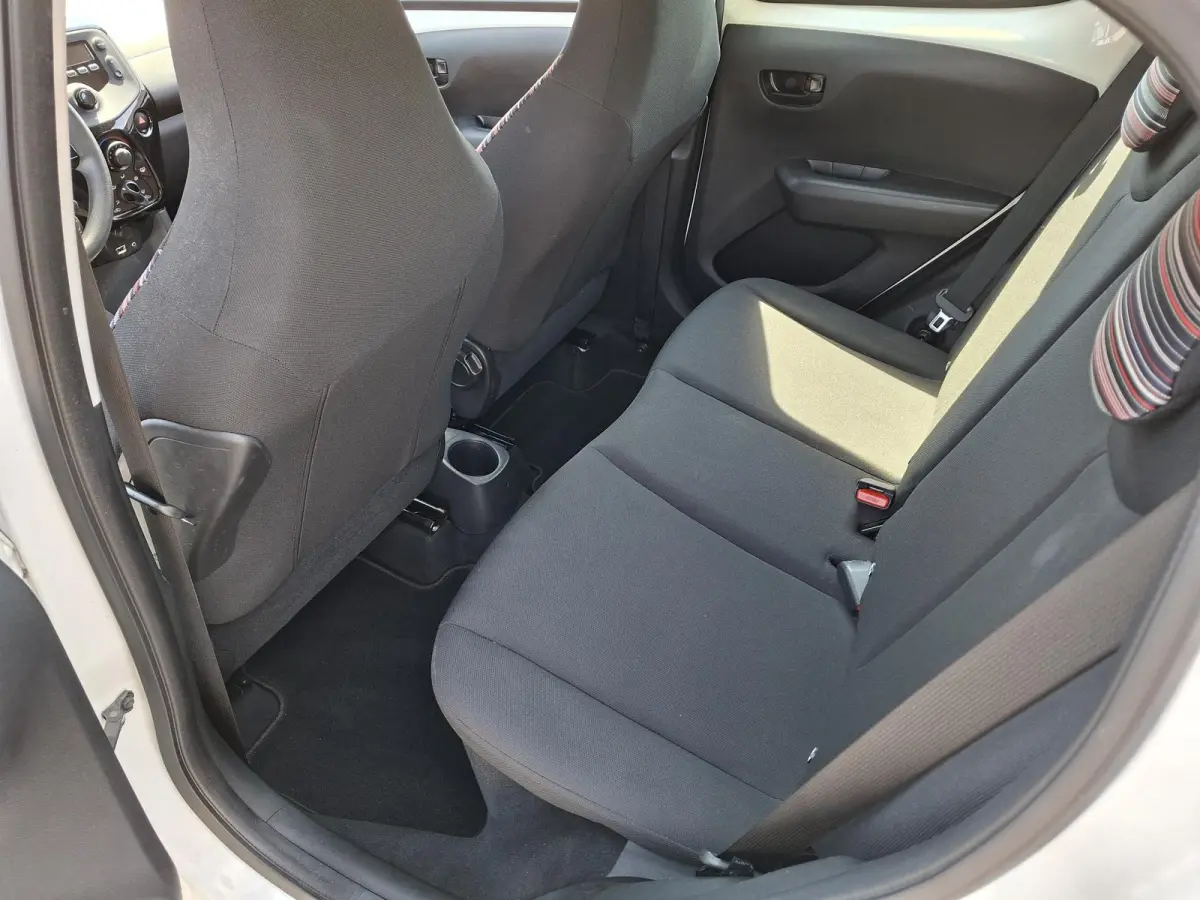 1.0 VTi Feel Cruise control/100% onderhouden/Auto is rijklaar, nieuwe banden en APK/NAP