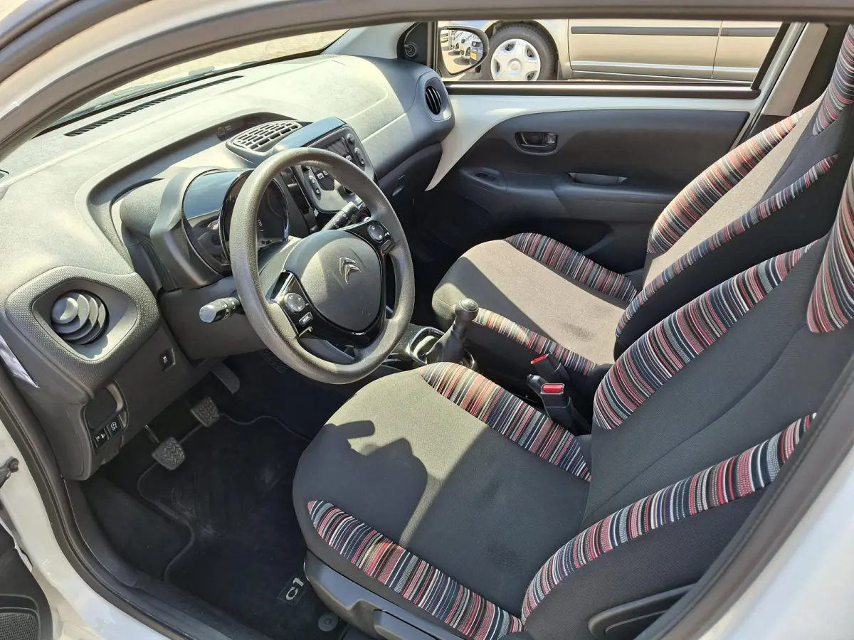 1.0 VTi Feel Cruise control/100% onderhouden/Auto is rijklaar, nieuwe banden en APK/NAP