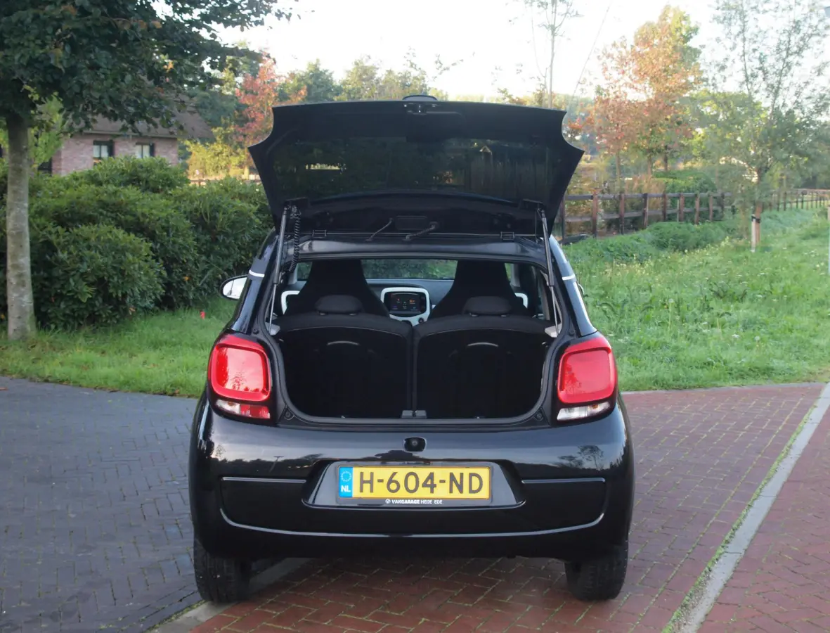 1.0 VTi Urban Ride | Camera | 5-deurs | Airco | 15 Inch | NL-Auto |
