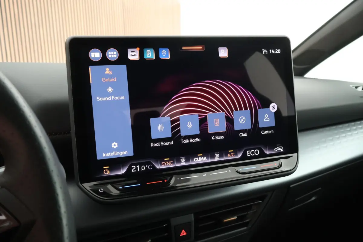 Business 231pk 62 kWh Camera Parkeersensoren ACC Navigatie Sportstoelen