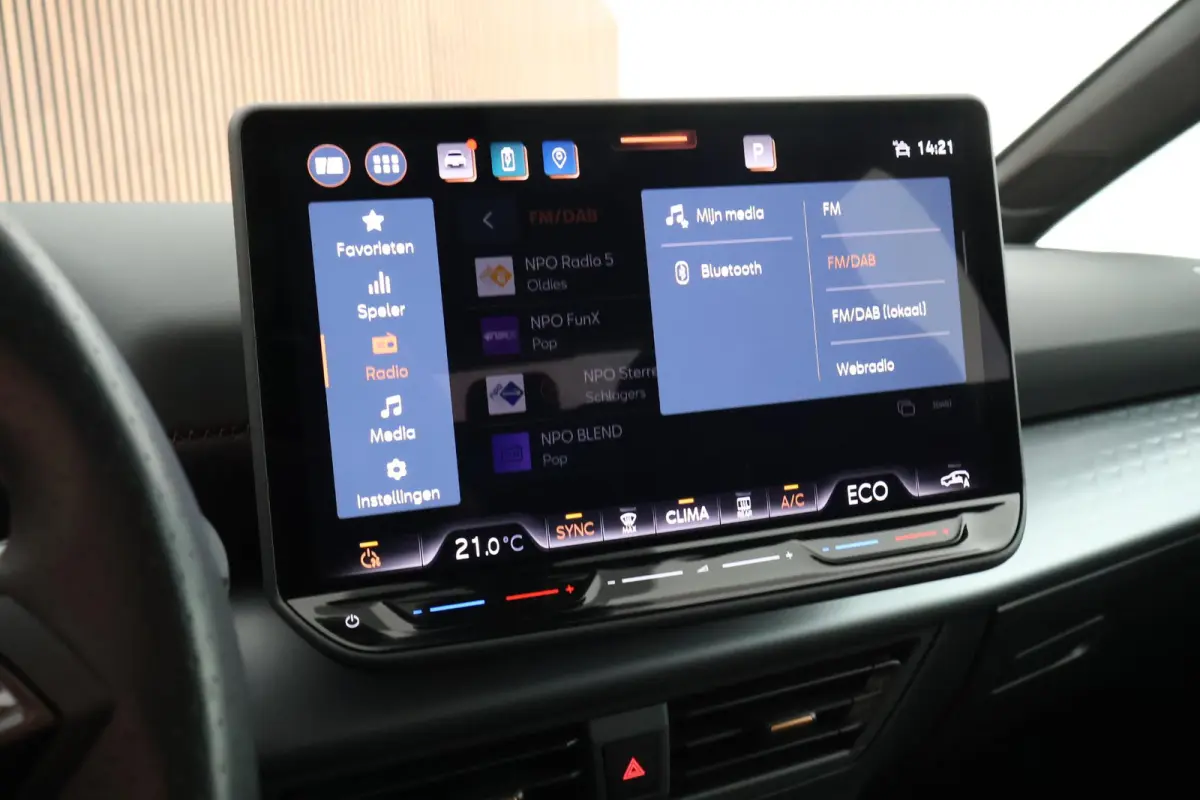 Business 231pk 62 kWh Camera Parkeersensoren ACC Navigatie Sportstoelen