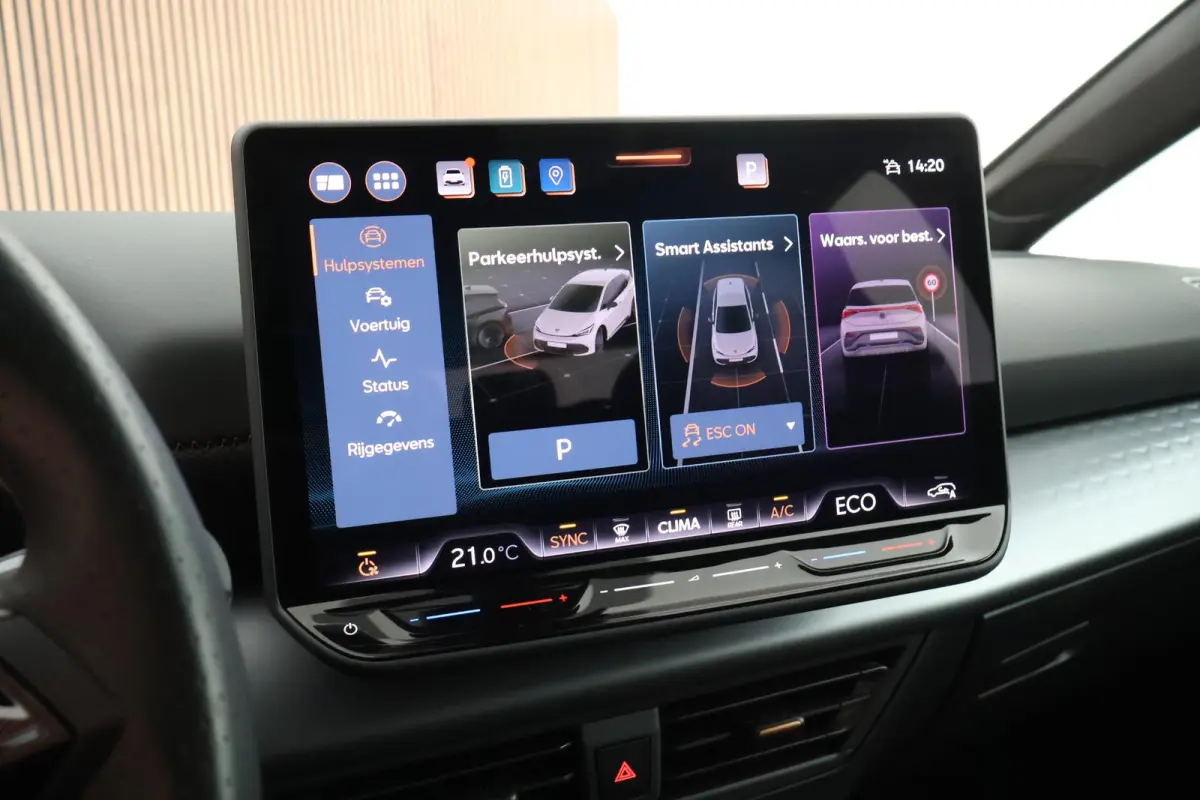 Business 231pk 62 kWh Camera Parkeersensoren ACC Navigatie Sportstoelen