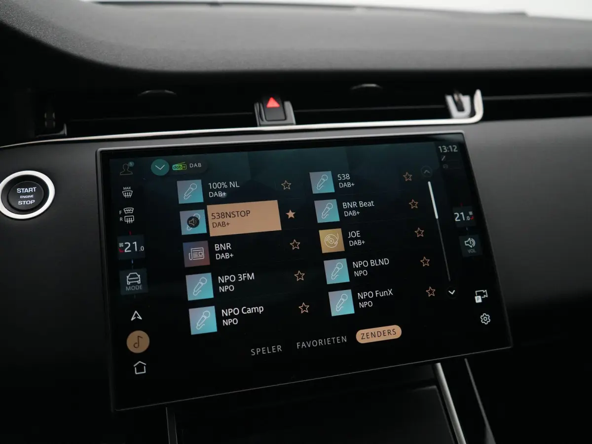 1.5 P270e PHEV AWD Business Dynamic Edition | Nu met €6.127,- voordeel!* | Elektr. Trekhaak | Pixel LED | Black Exterior Pack | Panoramisch schuifdak |