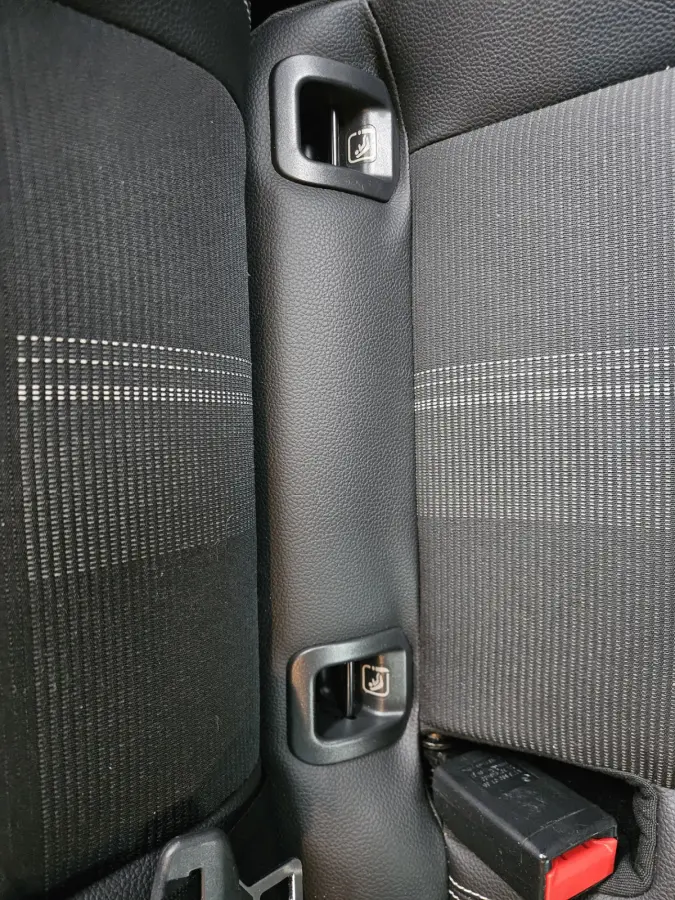 180 Business Solution Automaat! NAP! LED! Mooie/Nette Auto! Navigatie!