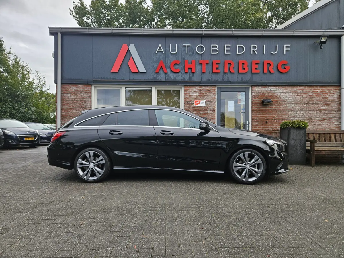 180 Business Solution Automaat! NAP! LED! Mooie/Nette Auto! Navigatie!