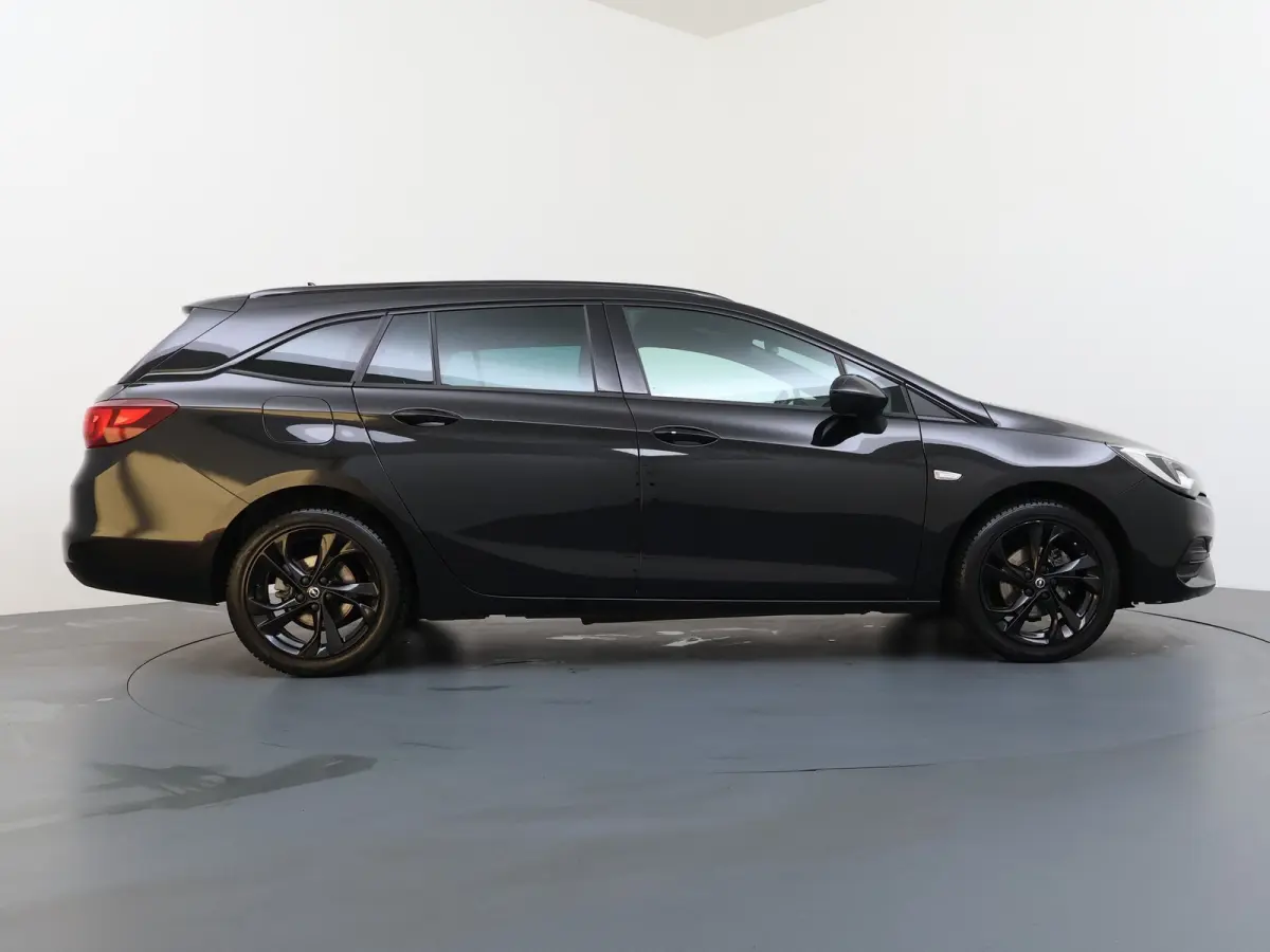 1.2 T. 130 pk Business Elegance / Navigatie / Alcantara / Parkeersensoren / Matrix LED / Keyless / Carplay / 17'' LMV