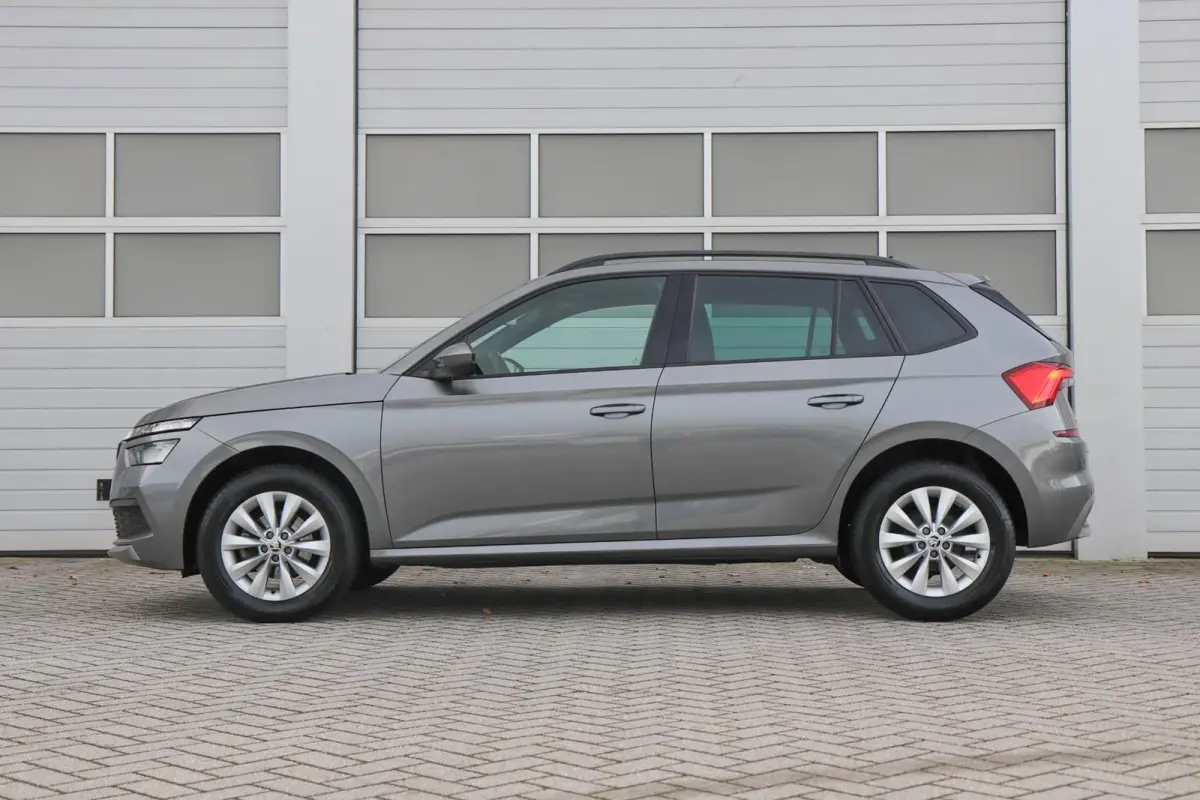 1.0 TSI 110pk Sport Business | Climatronic | Cruise Control | SmartLink | Lane Assist