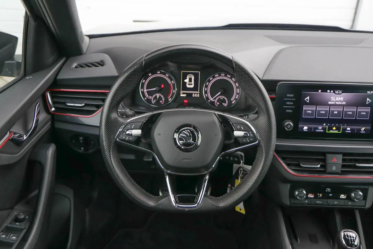 1.0 TSI 110pk Sport Business | Climatronic | Cruise Control | SmartLink | Lane Assist