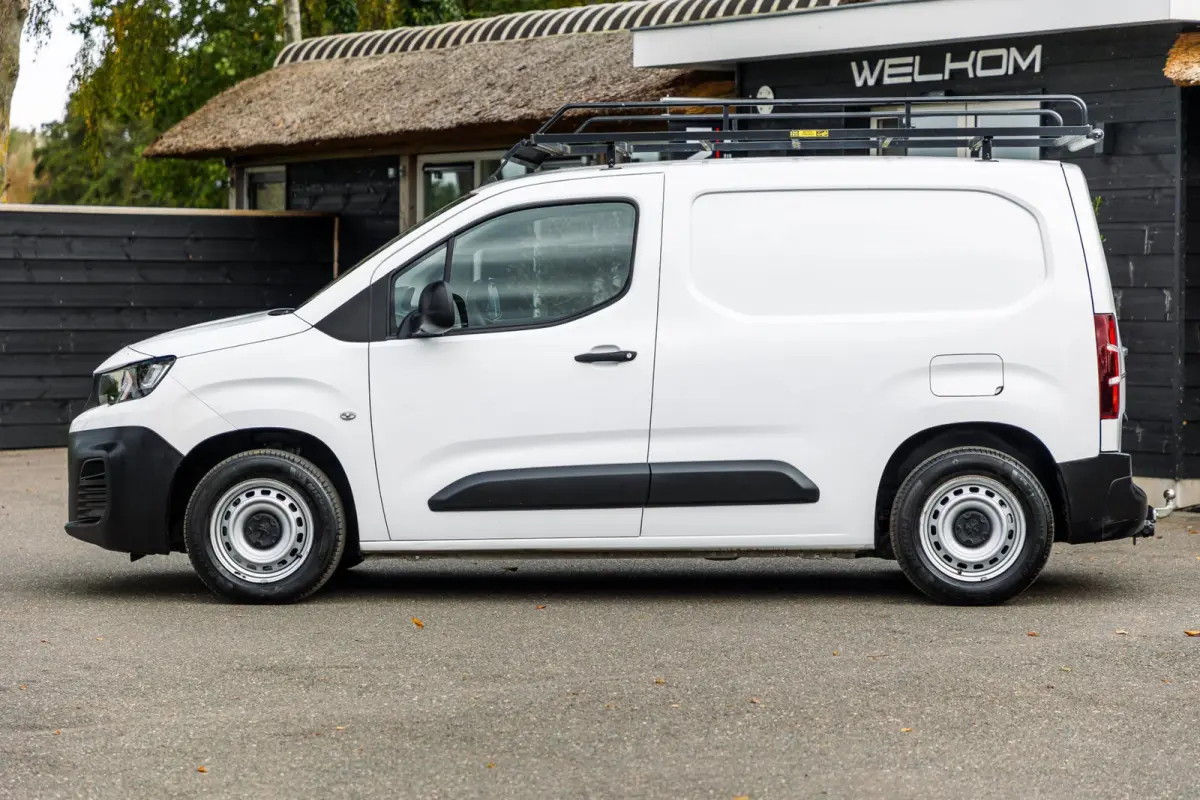1.5 BlueHDI Pro I Trekhaak I imperial I dealer onderhouden I