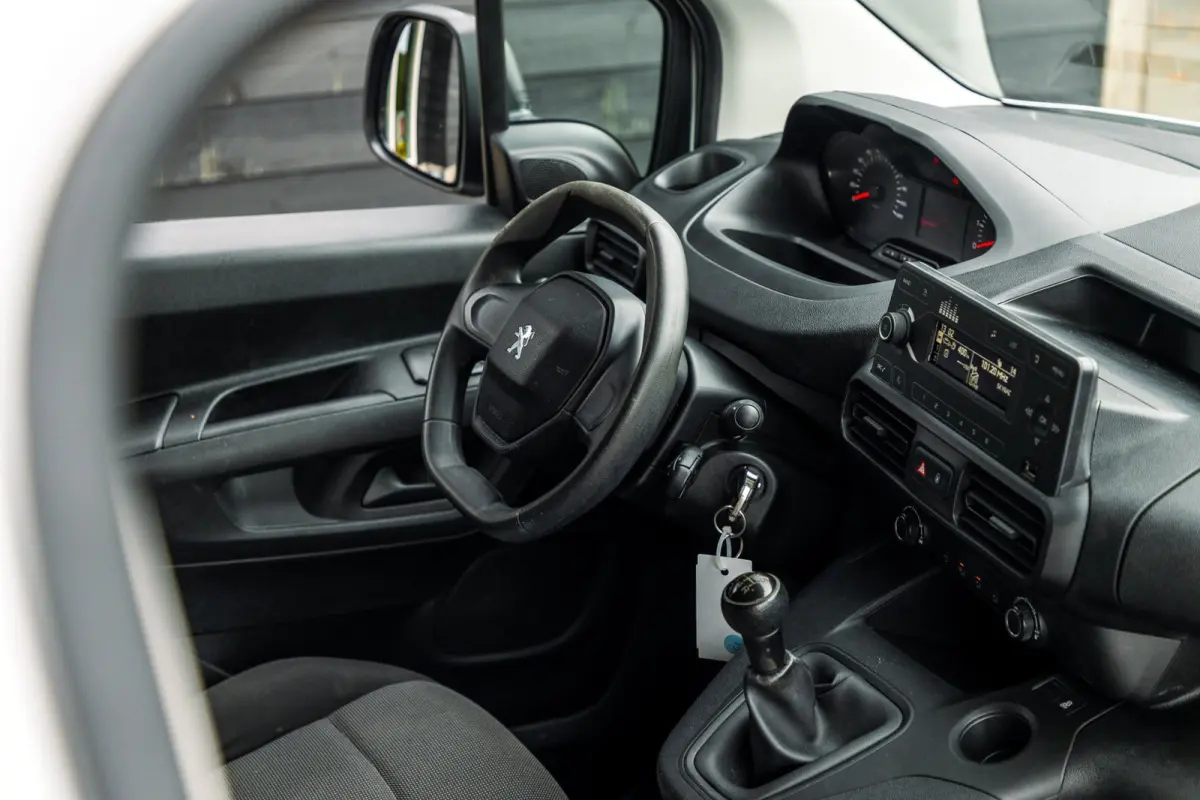 1.5 BlueHDI Pro I Trekhaak I imperial I dealer onderhouden I