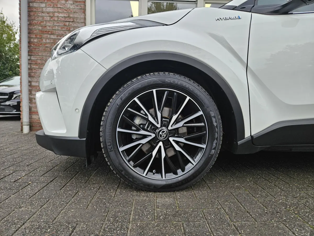 1.8 Hybrid Executive Camera! Navigatie! Airco/Clima! Mooie/Nette Auto!