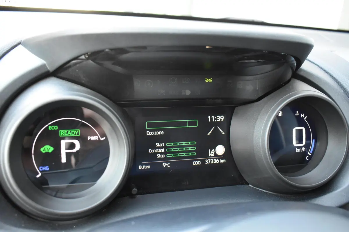 1.5 Hybrid Comfort|camera|ACC|carplay