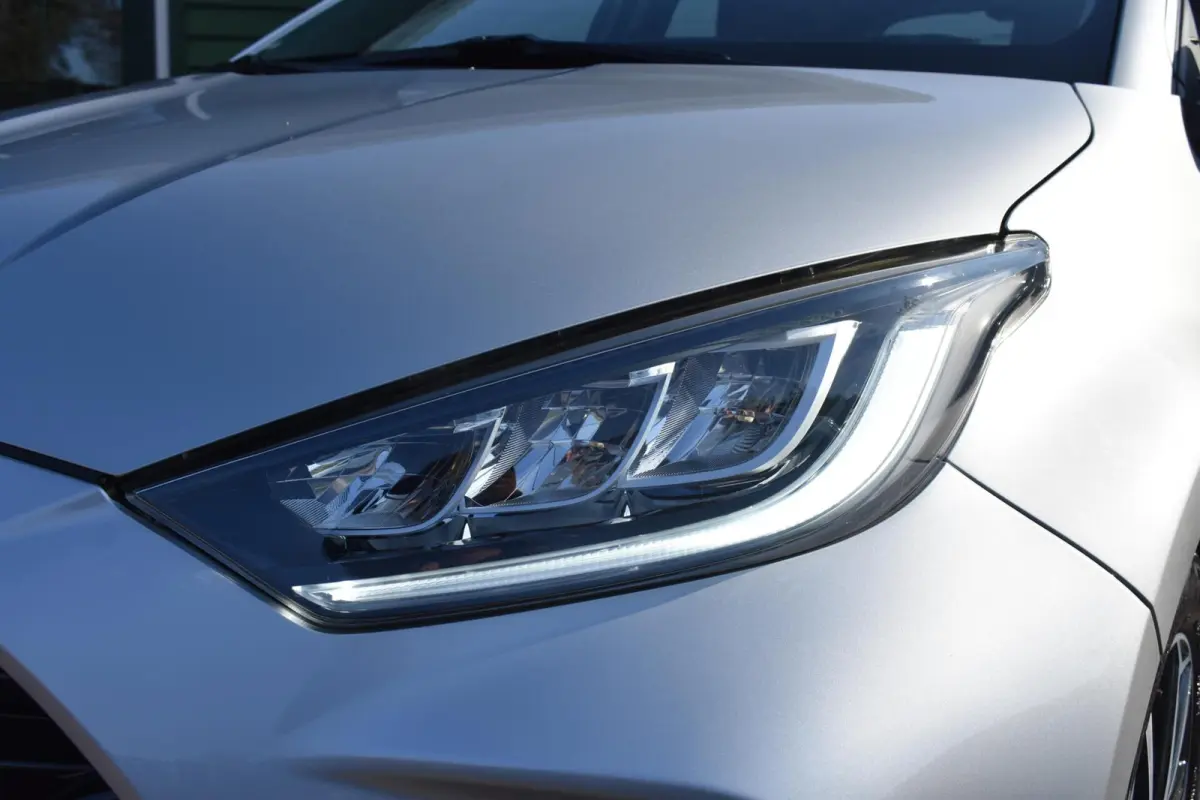 1.5 Hybrid Comfort|camera|ACC|carplay