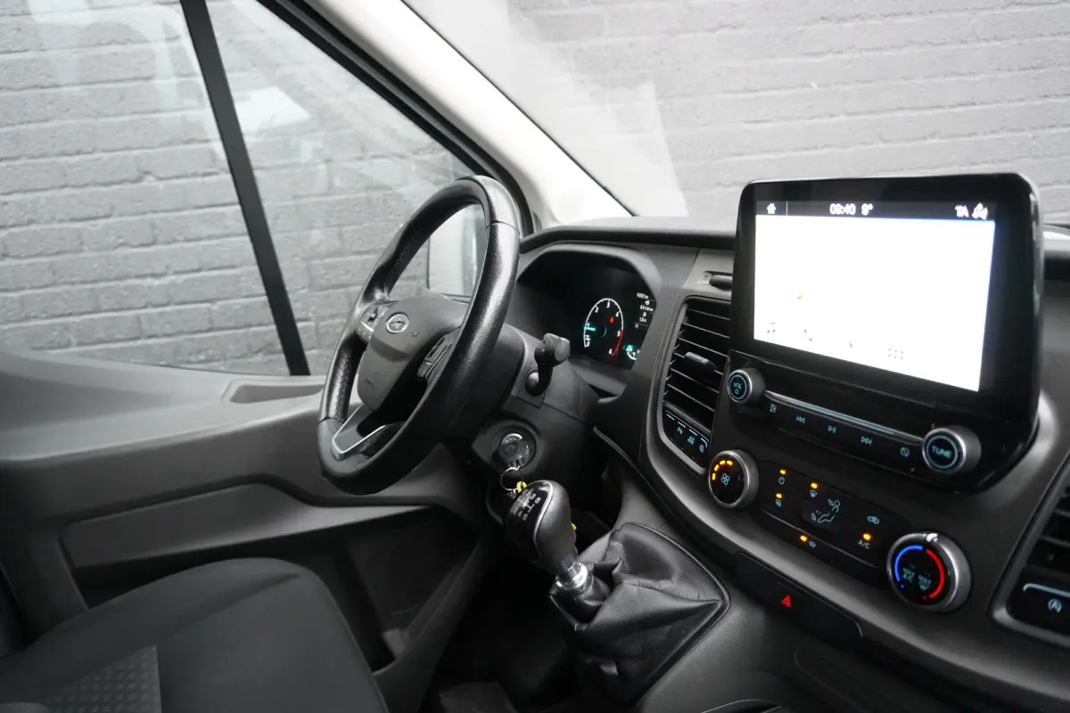 2.0 TDCI 130PK L3H2 MHEV EURO 6 - Airco - Navi - Cruise - €14.950,- Excl.