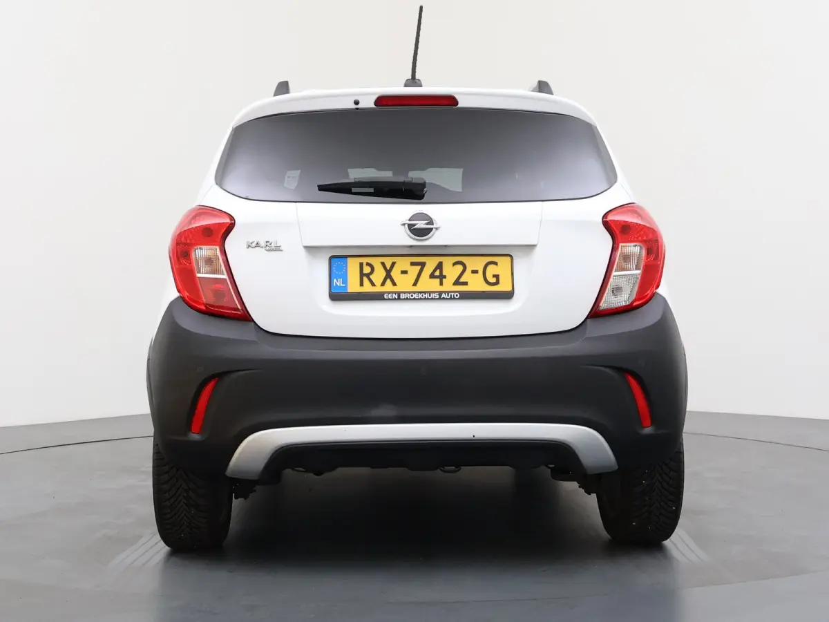 1.0 Online Edition / Navigatie / Parkeersensoren / Carplay / Airco / 15'' LMV