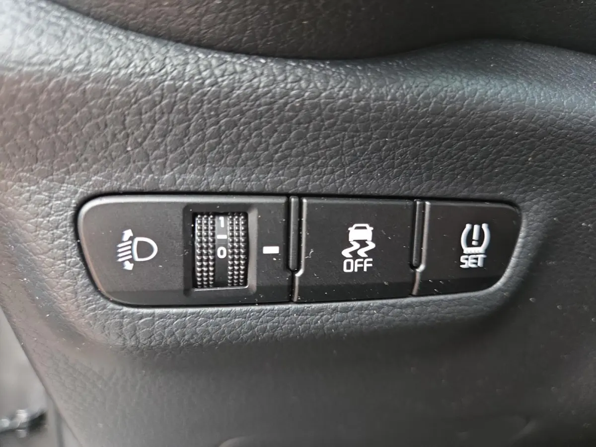 1.0 DPi DynamicPlusLine 1e Eigenaar | Automaat | Camera | Carplay & Android | Navigatie | LM Velgen 15" | Cruise Control |