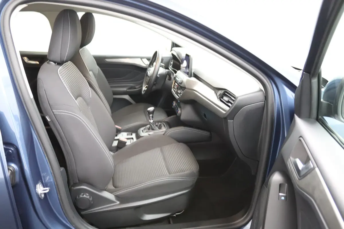 1.0 EcoBoost Hybrid Titanium X | Winterpack | B&O Audio | Elektrische Achterklep | Camera | Keyless | CarPlay/Android Auto | Navigatie