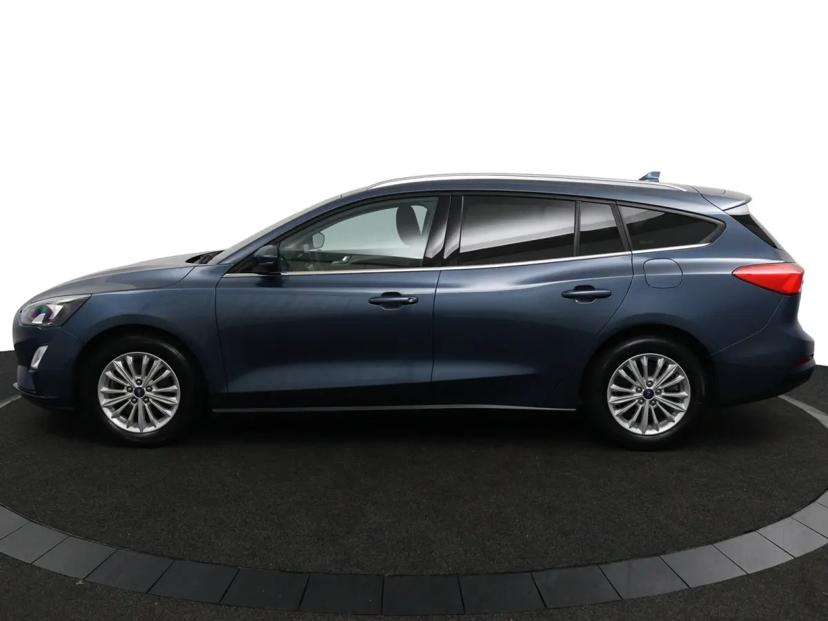 1.0 EcoBoost Hybrid Titanium X | Winterpack | B&O Audio | Elektrische Achterklep | Camera | Keyless | CarPlay/Android Auto | Navigatie