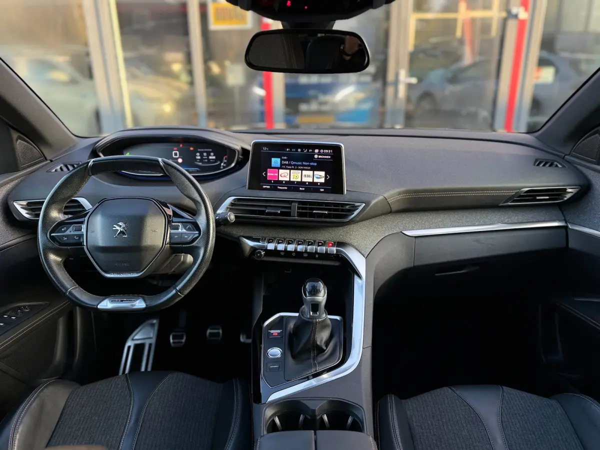 1.2 GT Line | D-Riem 2025 V.V. | Carplay | Camera