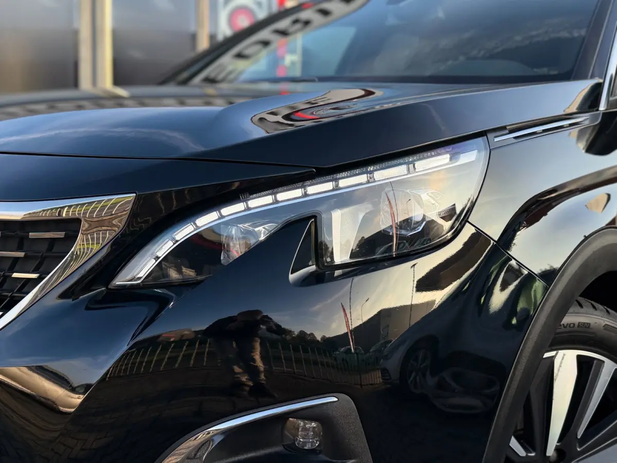 1.2 GT Line | D-Riem 2025 V.V. | Carplay | Camera