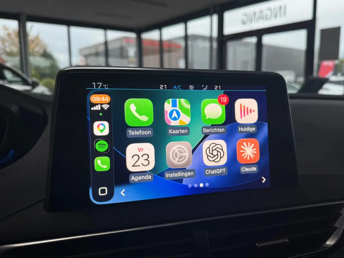 1.2 GT Line | D-Riem 2025 V.V. | Carplay | Camera