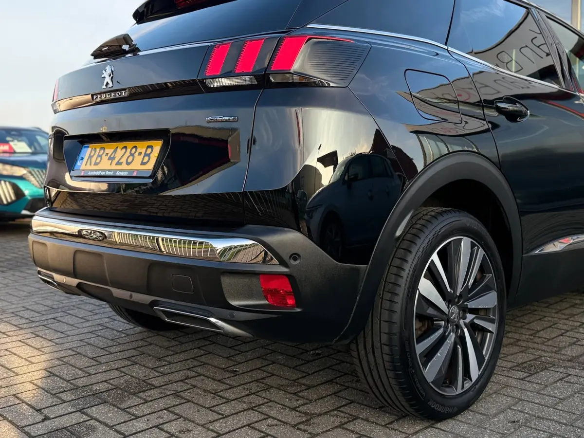 1.2 GT Line | D-Riem 2025 V.V. | Carplay | Camera