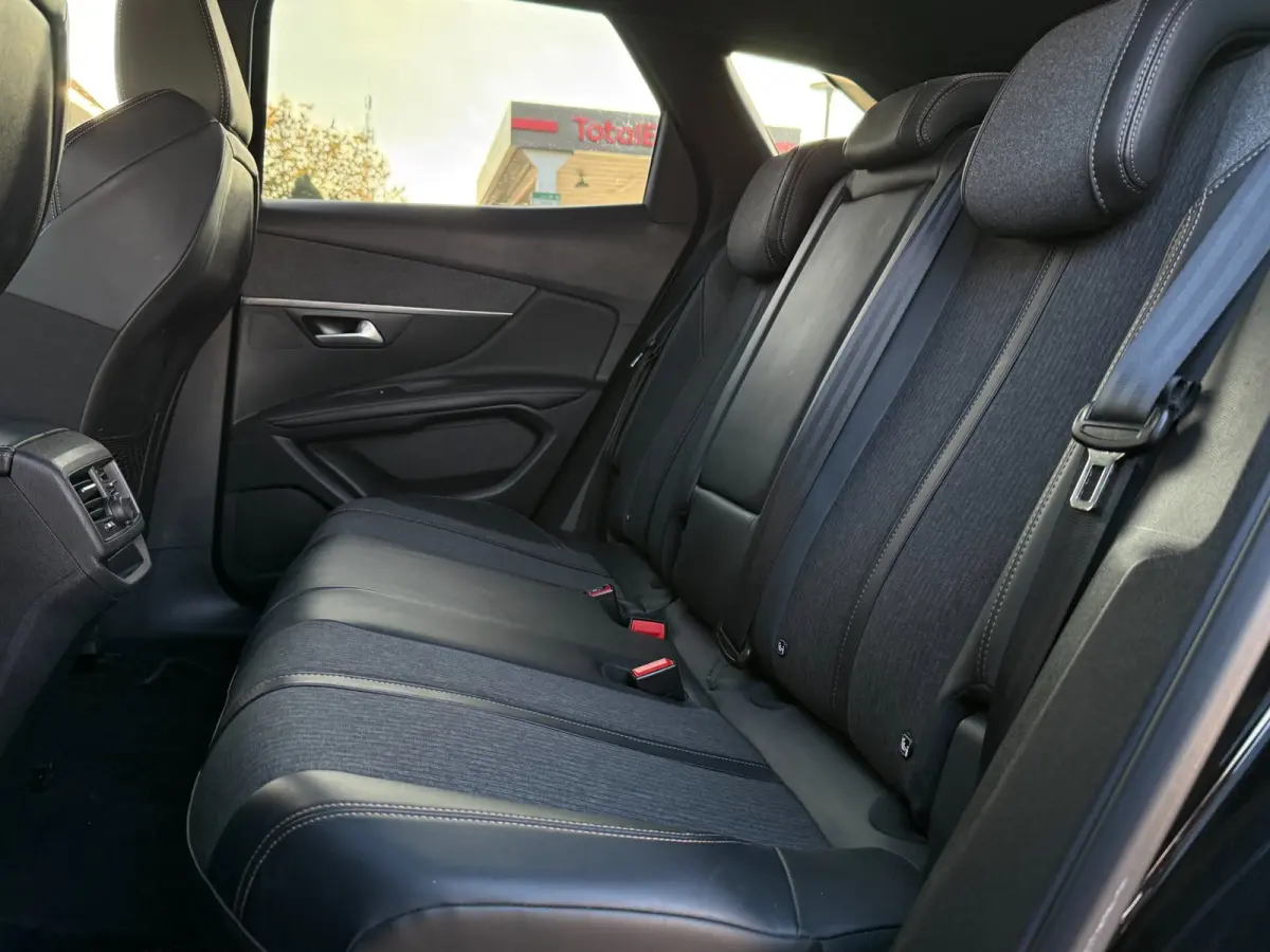 1.2 GT Line | D-Riem 2025 V.V. | Carplay | Camera