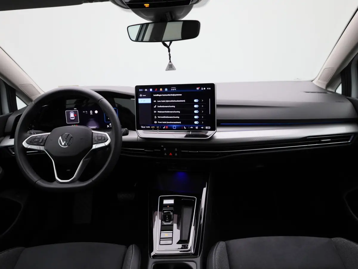 1.5 eHybrid Style Edition 204 PK| | SoH 100% | Panoramadak | Trekhaak Elektrisch | LED Matrix | Stoelverwarming | Stuurwielverwarming | ArtVelours Bekleding | Bestuurderstoel Met Geheugen