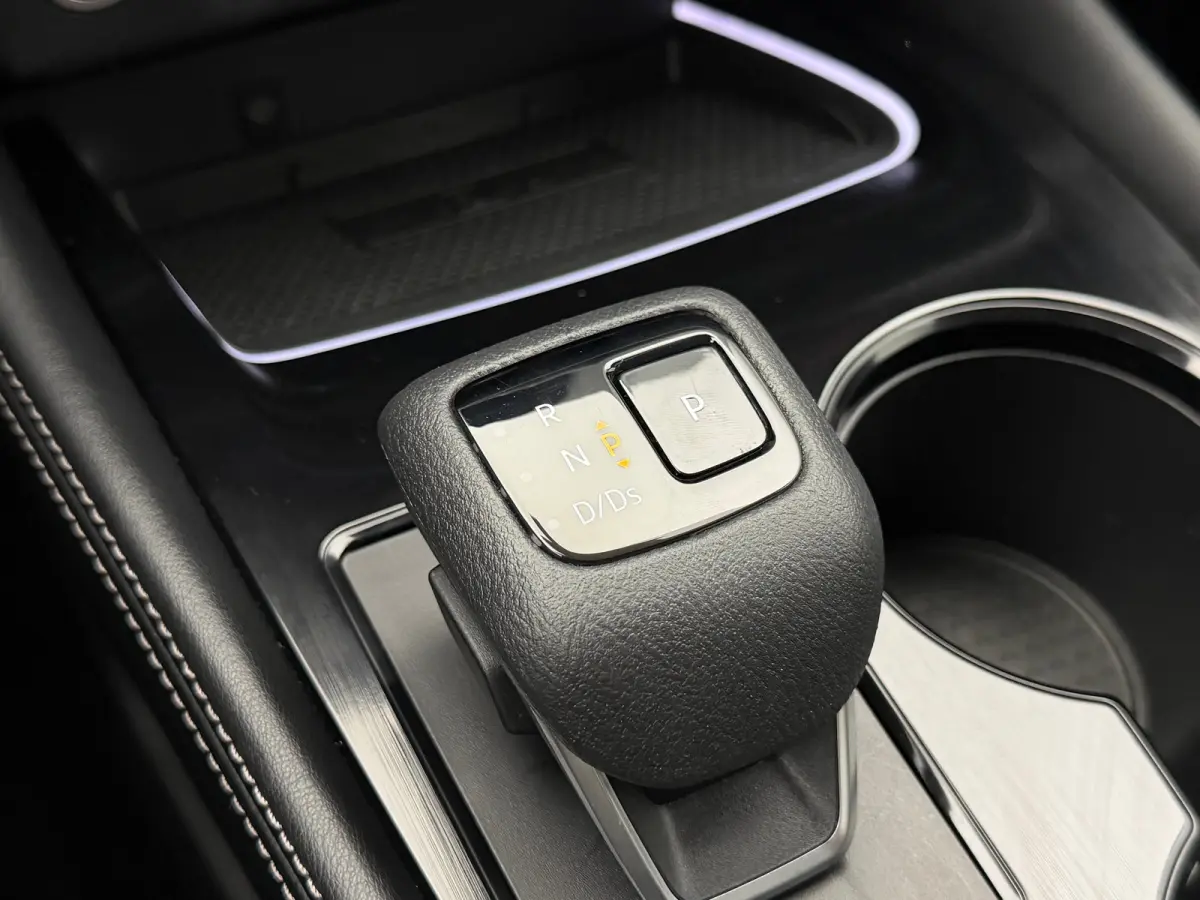 1.5 MHEV 157PK Tekna | Achterstoelen verwarmd | Achteruitrijcamera | Cruise control adaptief met Stop&Go en stuurhulp