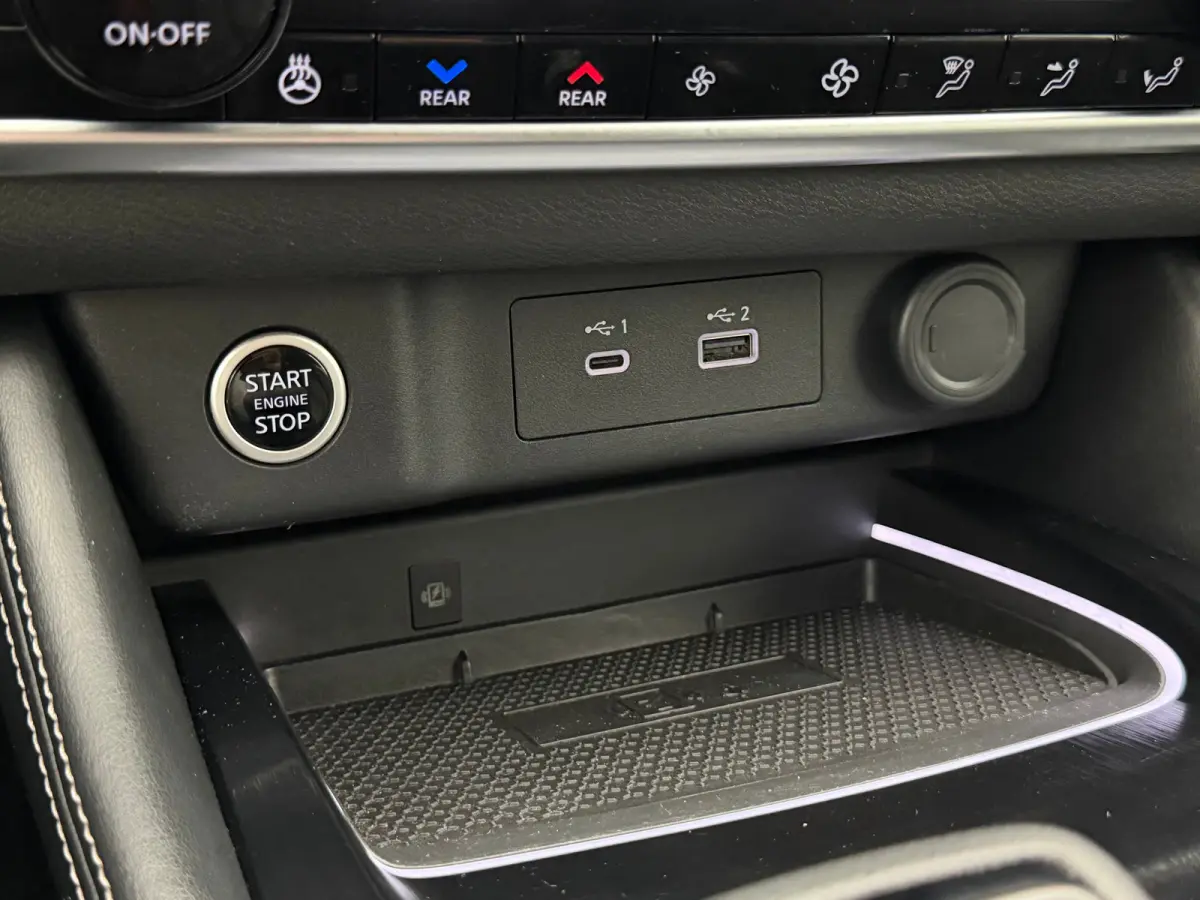 1.5 MHEV 157PK Tekna | Achterstoelen verwarmd | Achteruitrijcamera | Cruise control adaptief met Stop&Go en stuurhulp