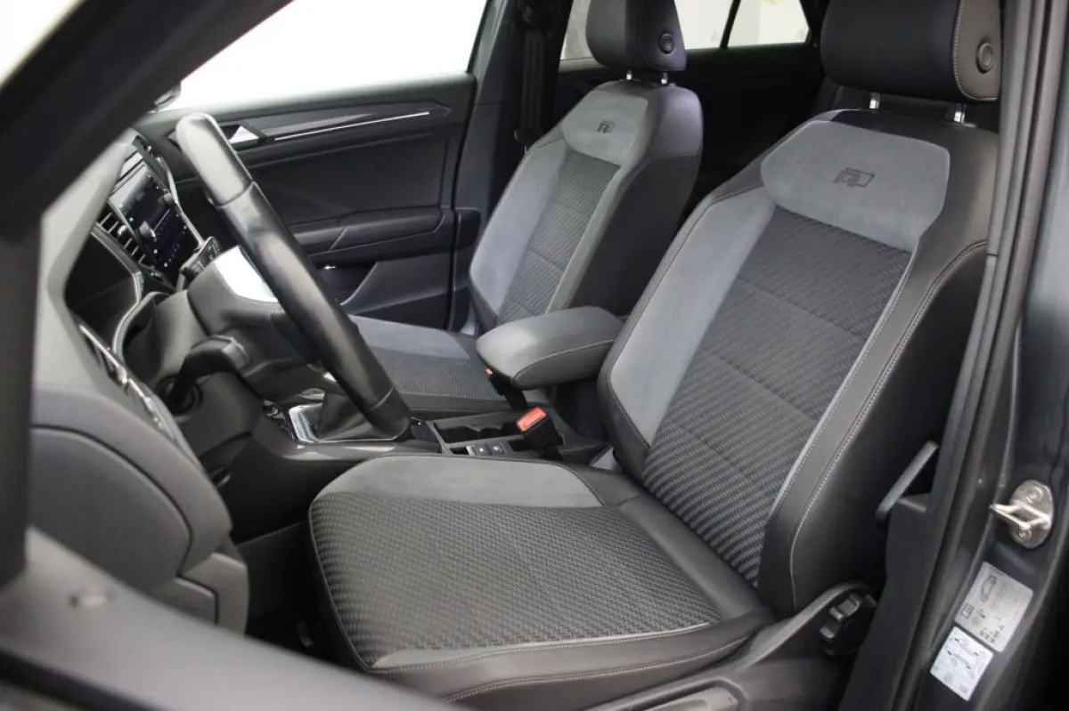 1.5 TSI Sport Business R-Line - Digitaal Cockpit, Carplay, Camera, Stoelverw. Afn. Trekhaak