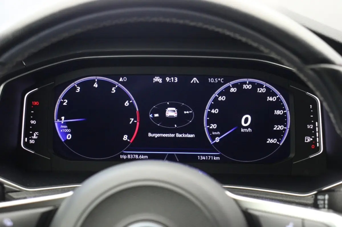 1.5 TSI Sport Business R-Line - Digitaal Cockpit, Carplay, Camera, Stoelverw. Afn. Trekhaak