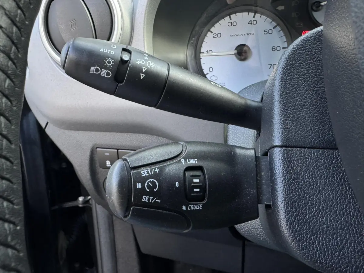 XL 1.2 PureTech Live|Camera|Cruise|Navi|5persoons|