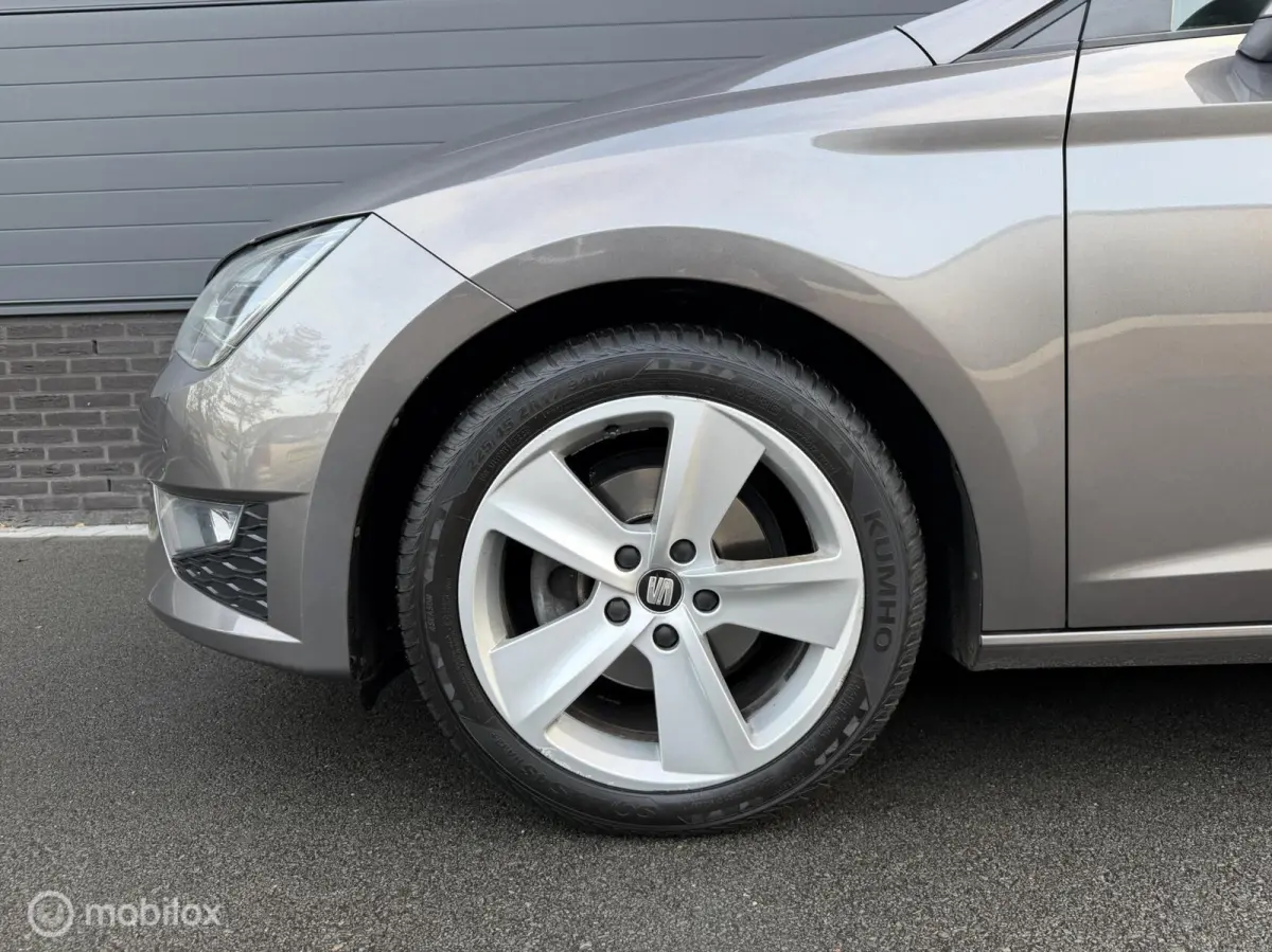 1.4 EcoTSI FR Business Intense CARPLAY*HAAK*LED*CRUISE*NAP!