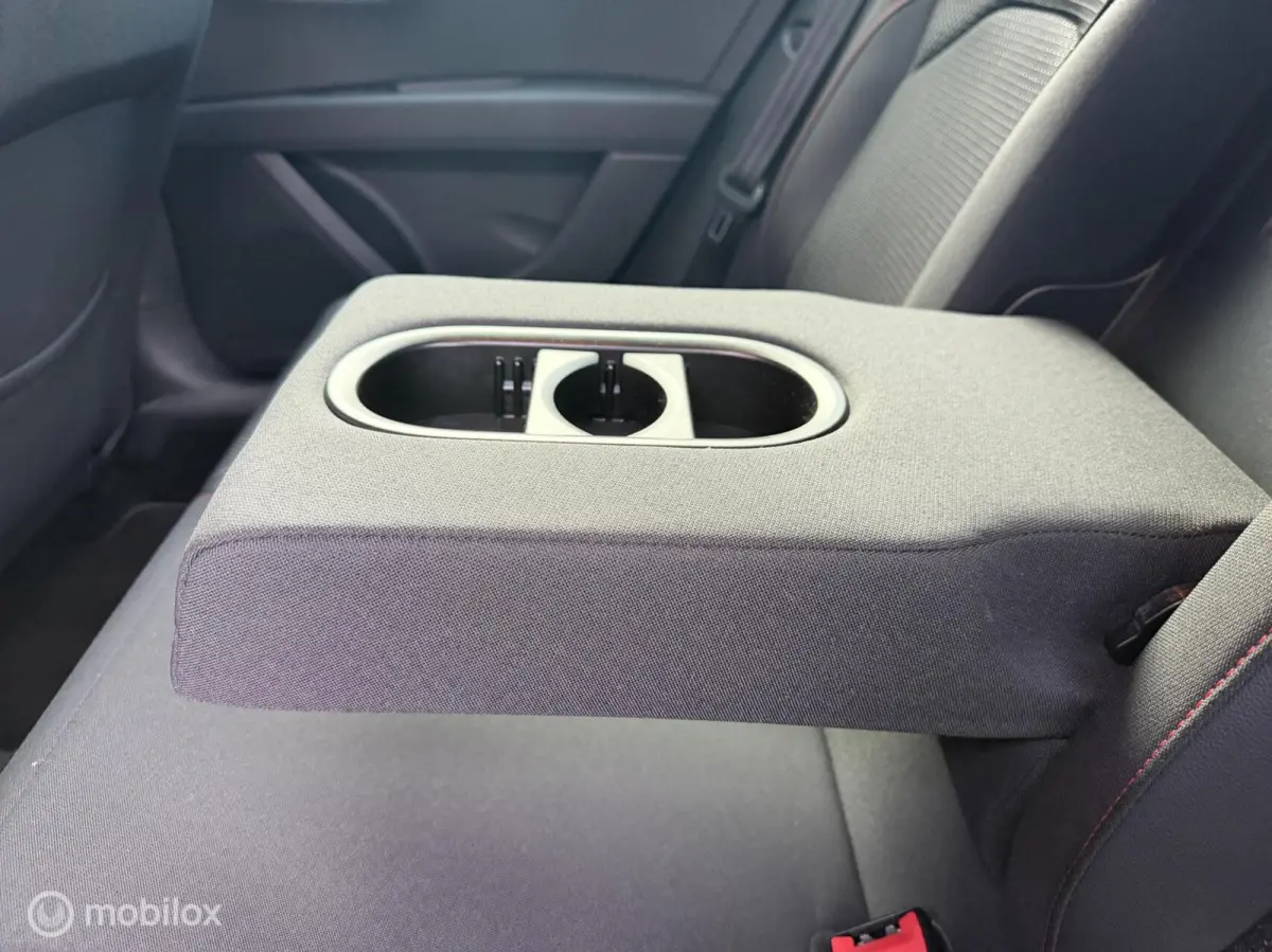 1.4 EcoTSI FR Business Intense CARPLAY*HAAK*LED*CRUISE*NAP!