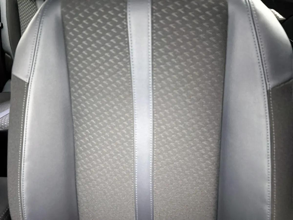 SUV Allure Pack 130pk | Navigatie | Achteruitrijcamera | Stoelverwarming | 3D Cockpit | Climate Control | Cruise Control | Led koplampen | Parkeersensoren v+a | Armsteun | Elektrisch inklapb