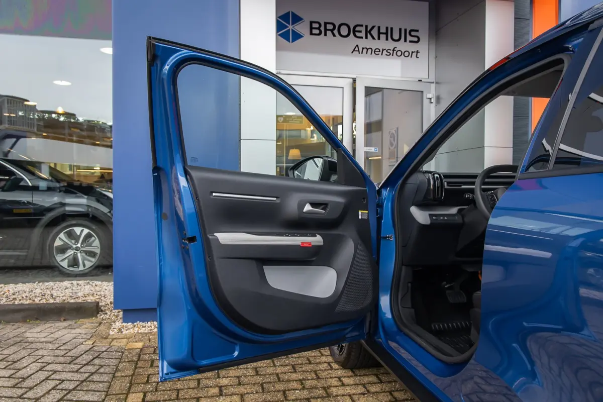Max 113pk 44 kWh | Camera | Apple Carplay/Android Auto | Cruise control | Navigatie | Climate controle | LED koplampen | Achteruitrijcamera | Afwijkende dakkleur | Apple Carplay/Android Auto