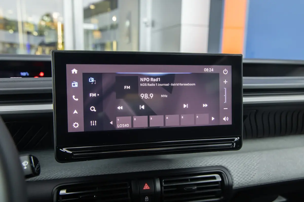 Max 113pk 44 kWh | Camera | Apple Carplay/Android Auto | Cruise control | Navigatie | Climate controle | LED koplampen | Achteruitrijcamera | Afwijkende dakkleur | Apple Carplay/Android Auto