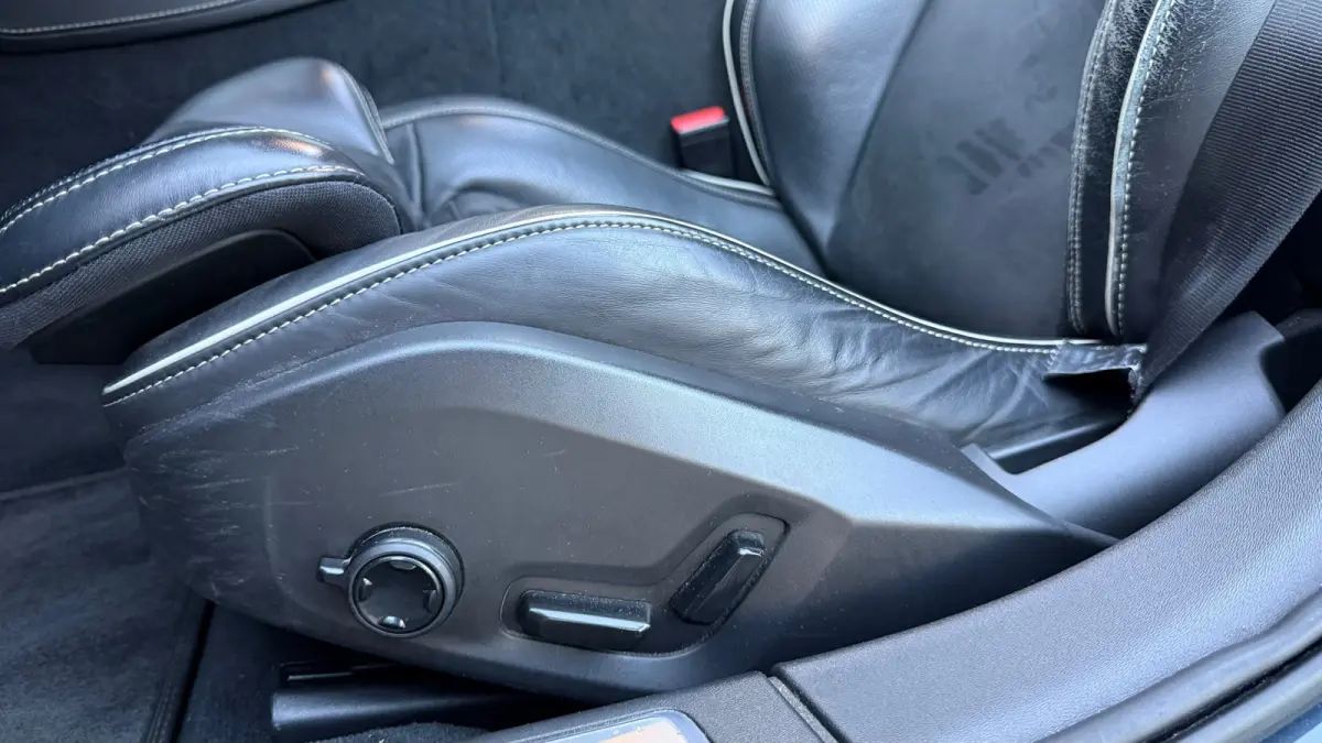 T6 Recharge R-Design AWD 341pk Pano HUD 360° Trekhaak