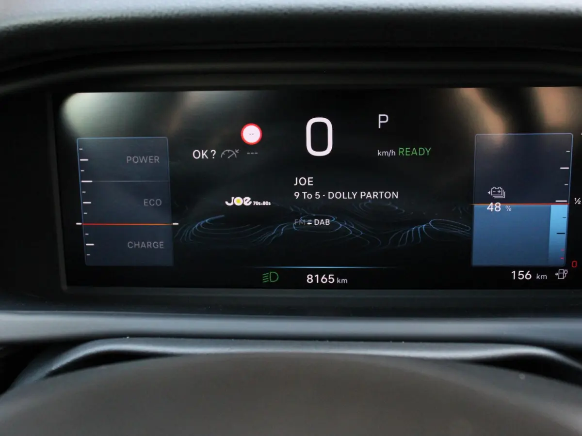 Longitude 54 kWh Automaat Navigatie Apple Carplay/Android Auto Parkeersensoren Cruise Control Stoelverwarming Virtual Cockpit