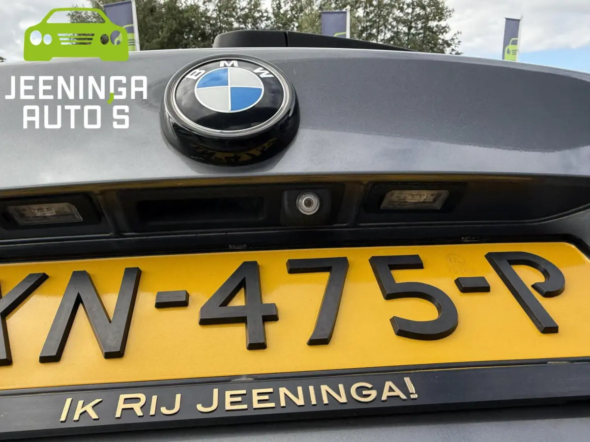 xDrive28i High Executive |Memory|Stuurverwarming|Camera|Leer