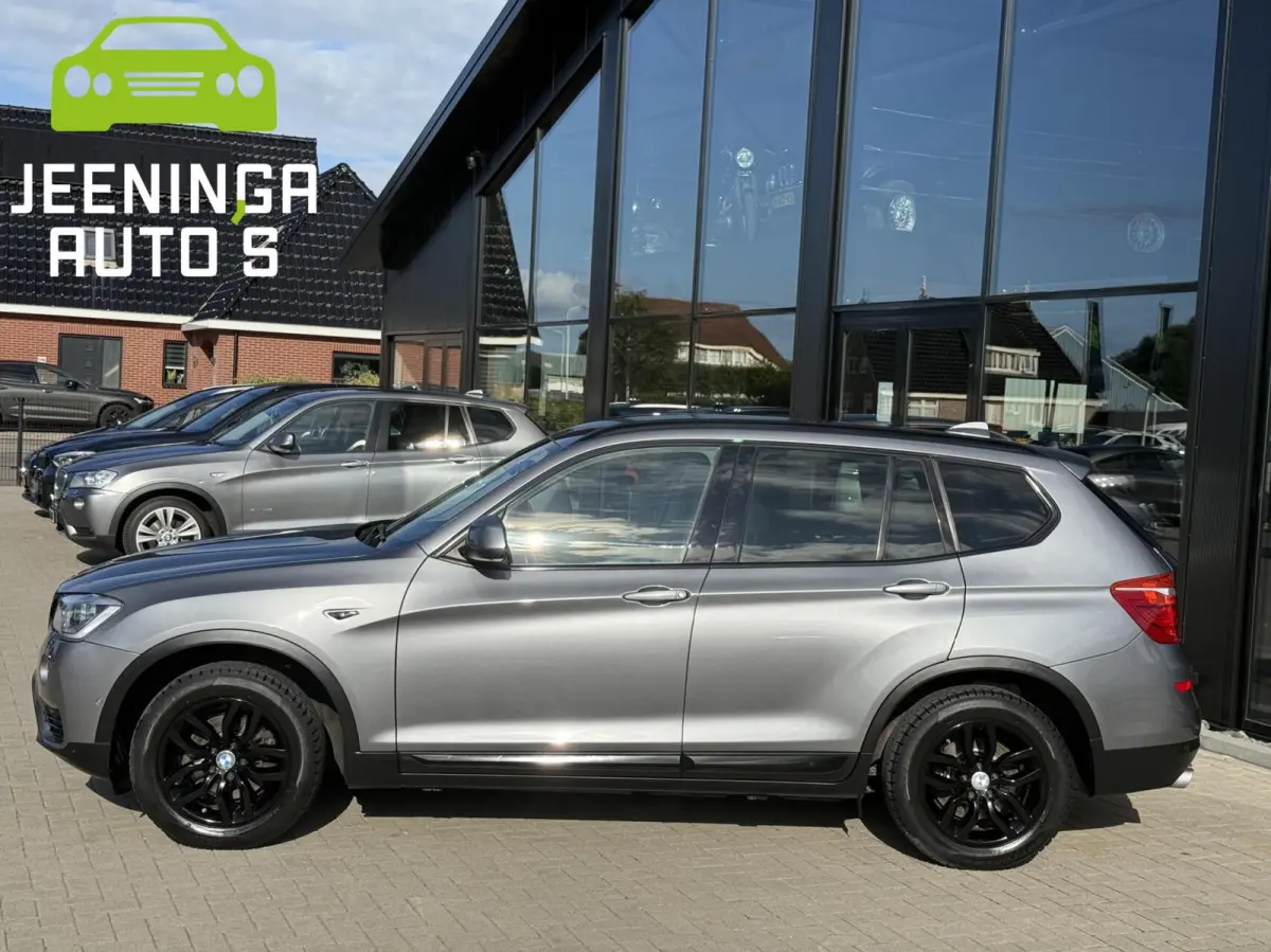 xDrive28i High Executive |Memory|Stuurverwarming|Camera|Leer
