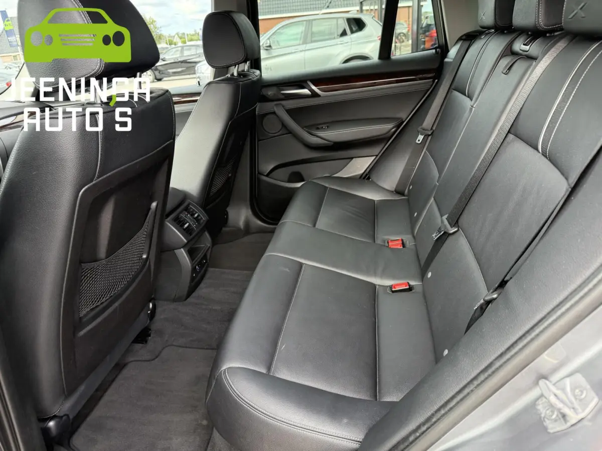 xDrive28i High Executive |Memory|Stuurverwarming|Camera|Leer