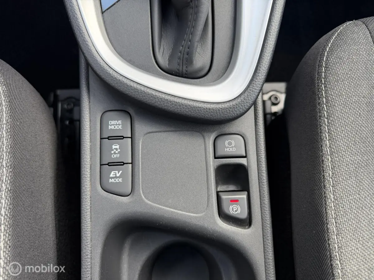 1.5 Hybrid Dynamic Clima Acc Pano Trekh. Stoel-/stuur verw. Carplay etc.