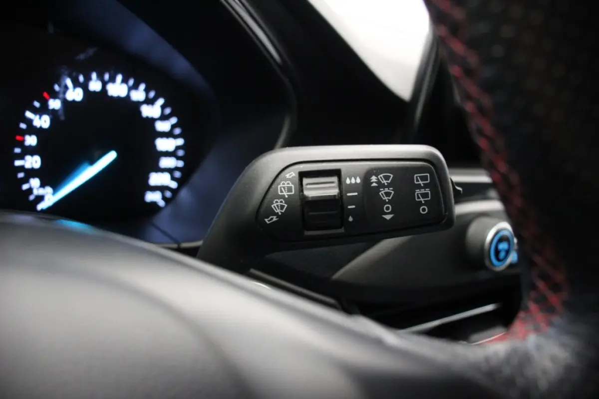 1.0 EcoBoost ST Line Business - Trekhaa, Carplay, Clima, Stoel/Stuur Verw. Trekhaak